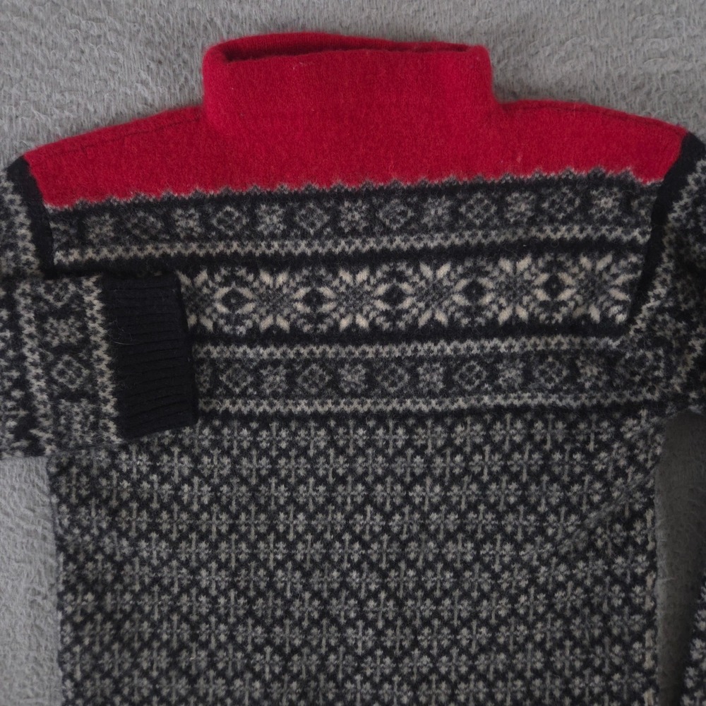 VINTAGE Jones New York Sport Sweater Womens M Black‎ Red Fair Isle Lambswool 90s